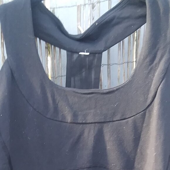 LuLuLemon Black Halter Tank Top Women's - No Tags - See Measurements - Picture 1 of 11